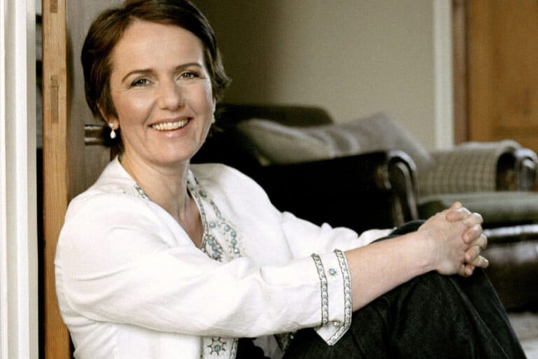 Fi Glover (Chair)