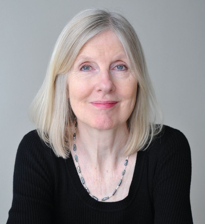 Helen Dunmore c. Caroline Forbes