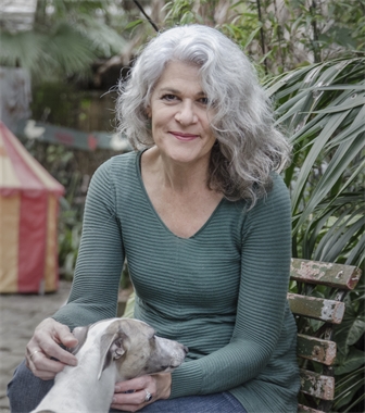 Debra Adelaide