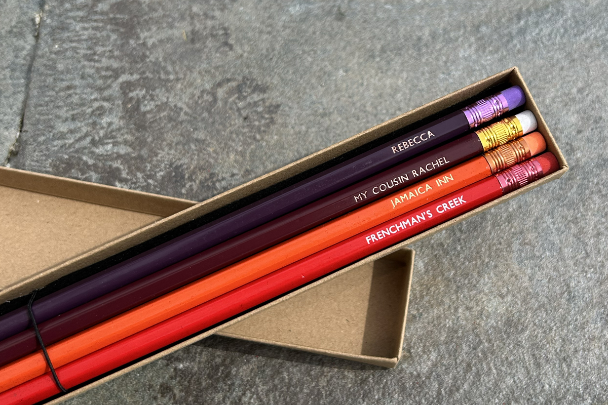 Daphne du Maurier Pencil Set